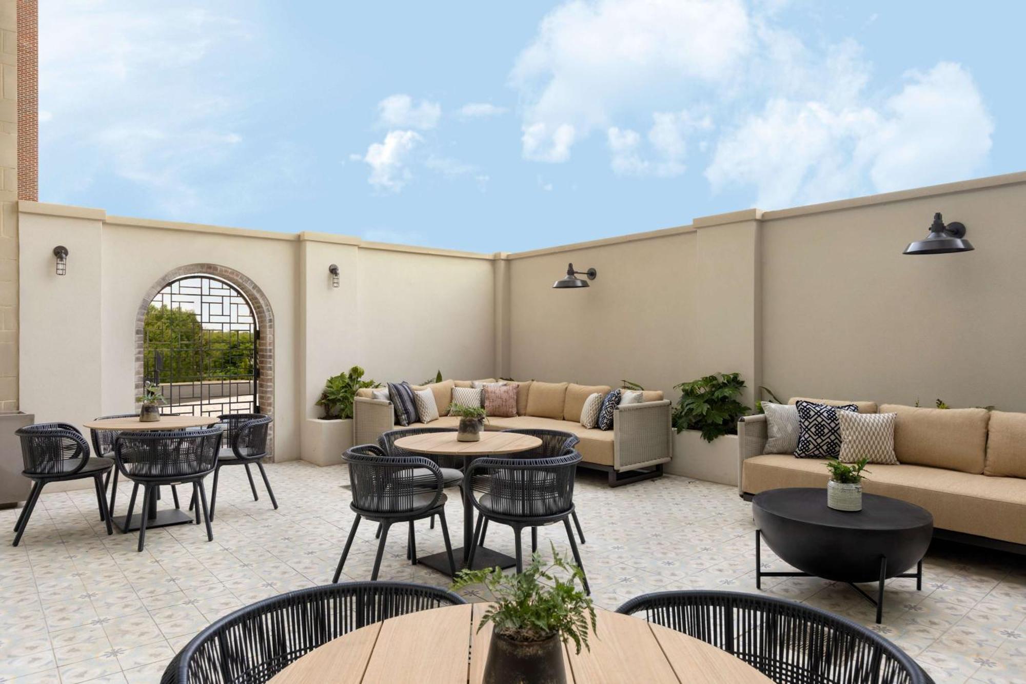 Valley Hotel Homewood Birmingham - Curio Collection By Hilton Exterior photo